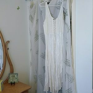 Lovely white vintage dress